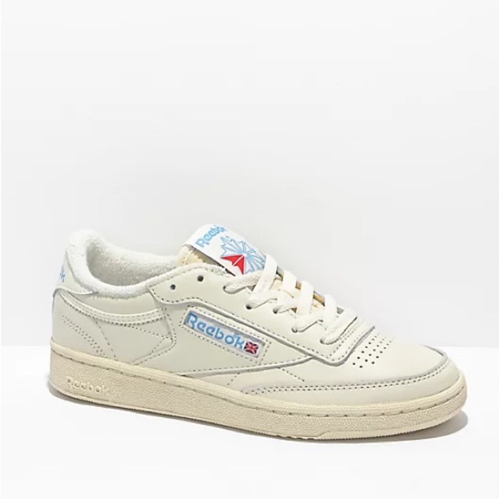 Vintage reebok club c shoes!!